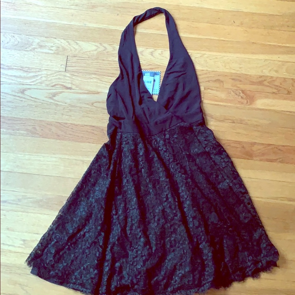 Stunning party dress with tags
